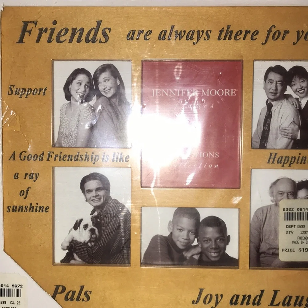 NWT Friends Photo Frame by Macys